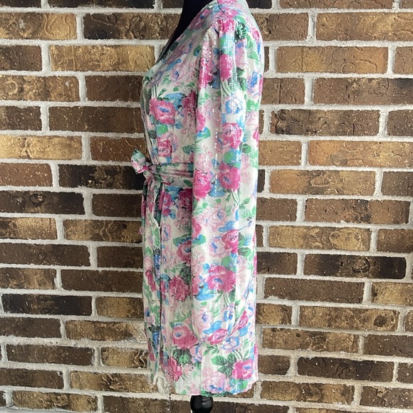 WAYF Loretta White Sequin Floral Print Long Sleeve Wrap Dress - Picture 8 of 11